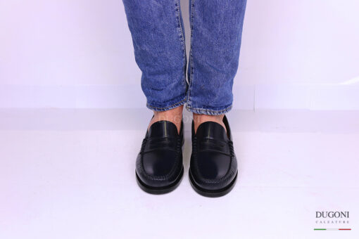 Mocassino tipo college abrasivato blu </br> U274 Calzature uomo