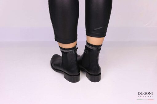 Stivaletto in pelle nero con elastici  </br> D1215 Scarpe donna
