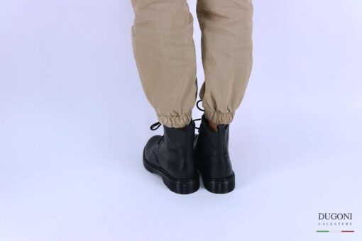 Anfibio pelle nera </br> D1331 Anfibi