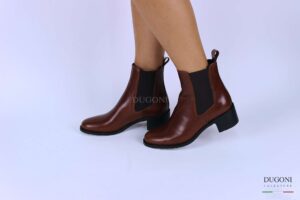 Stivaletto in pelle marrone chiaro tacco50 </br> D1316 Scarpe donna