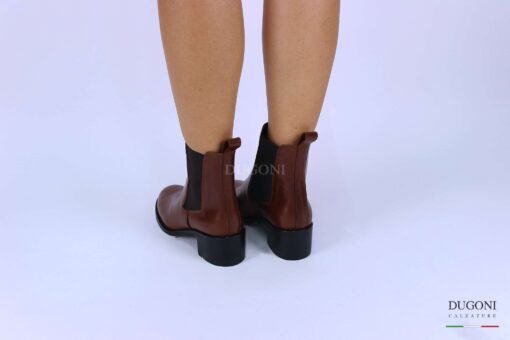 Stivaletto in pelle marrone chiaro tacco50 </br> D1316 Scarpe donna