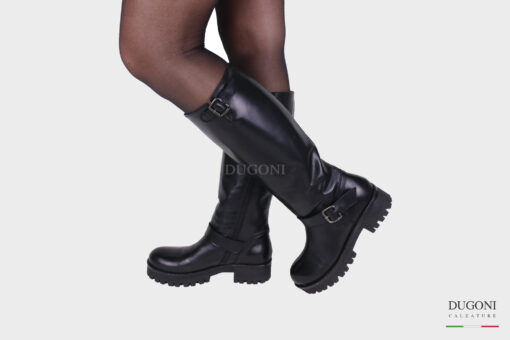 Stivale con carrarmato </br> D1356 Scarpe donna