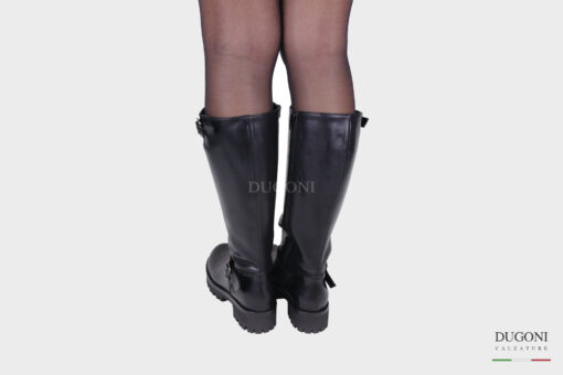 Stivale con carrarmato </br> D1356 Scarpe donna