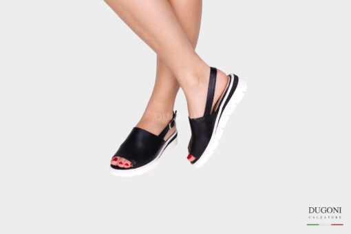 Sandalo con zeppa fascia unica pelle nappa nera </br> D1398 Scarpe donna