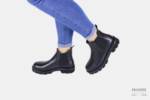 Stivaletto in pelle nero carrarmato ExtraLight </br> D1449 Scarpe donna