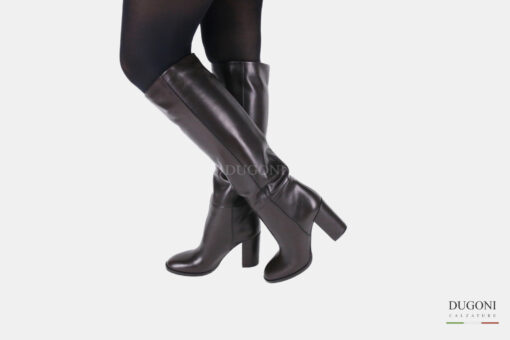Stivale pelle marrone a tubo con tacco</br>D1458 Scarpe donna