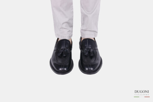 Mocassino nero con nappine – Brecos <br/> U349 Calzature uomo