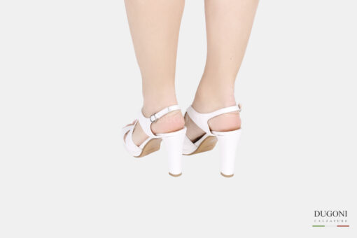 Sandalo incrociato in pelle bianco </br> D1532 COLLEZIONE SPOSA