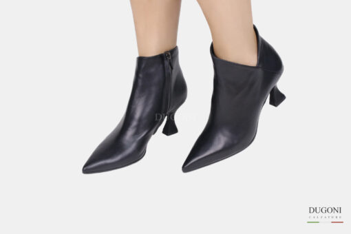 Tronchetto in pelle nero  </br> D1563 Scarpe donna