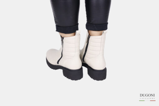 Stivaletto in pelle ghiaccio con cerniera </br> D1567 Scarpe donna