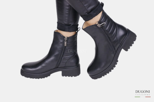 Stivaletto in pelle con doppia cerniera </br> D1694 Scarpe donna