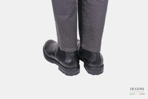 Stivaletto  in pelle nera  con elastici _JP DAVID   <br> U365 Calzature uomo