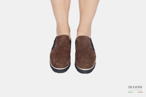 Mocassino camoscio marrone con elastico </br> D1586 Mocassini