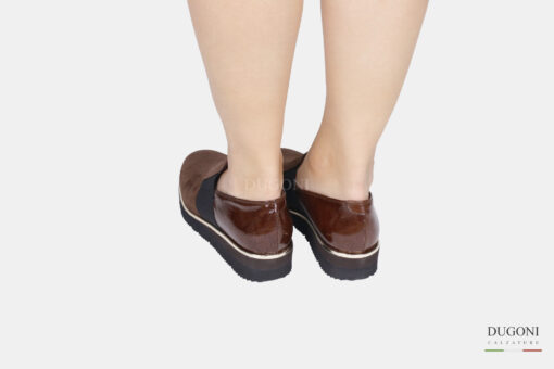 Mocassino camoscio marrone con elastico </br> D1586 Mocassini