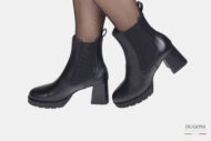 Stivaletto plateau extra light in pelle nero  </br> D1596 Scarpe donna