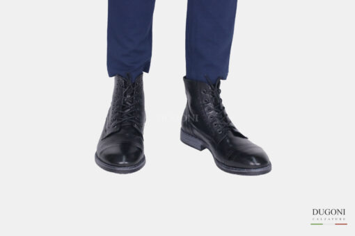 Anfibio  in pelle nera_DUGONI  <br> U373 Calzature uomo