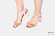 Sandalo in pelle marrone chiaro e avorio </br> D1661 Outlet