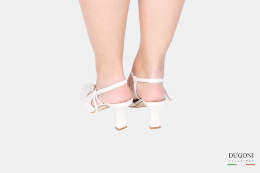 Slingback con cinturino in pelle avorio </br> D1638 COLLEZIONE SPOSA