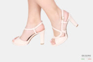 Sandalo diagonale in pelle nude </br> D1635 COLLEZIONE SPOSA