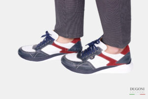 Sneakers in pelle blu – BELLO’ </br> U383 Calzature uomo