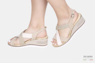 Sandalo su zeppa alta a fascette incrociate </br> D1685 Scarpe donna