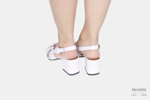 Sandalo in pelle bianca Legazzelle <br> D1683 Outlet