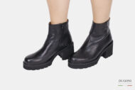 Stivaletto in pelle nera con tacco e plateau ExtraLight   </br> D1710 Scarpe donna