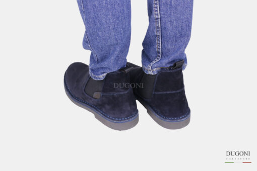 Scarponcino in camoscio blu con elastici  <br> U403 Calzature uomo