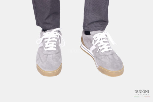 Sneakers in camoscio grigio – BRECOS </br> U421 Calzature uomo