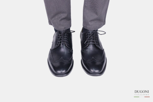 Stringata pelle nero a sacchetto </br> U413 Calzature uomo