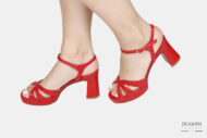 Sandalo in pelle rosso con plateau </br> D1789 Sandali