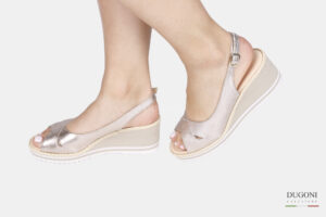 Sandalo zeppa laminato platino </br> D1815 Scarpe donna