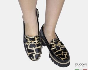 Mocassino animalier in vernice nera </br> LIVERPOOL D1844 Mocassini