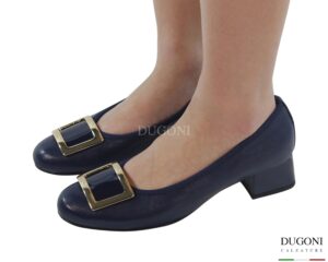 Scarpa in pelle blu con accessorio  </br><span>-lavorazione a sacchetto-</span></br> D1856 Scarpe