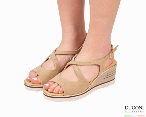 Zeppa incrociata in camoscio sabbia     </br> D1886 Scarpe donna