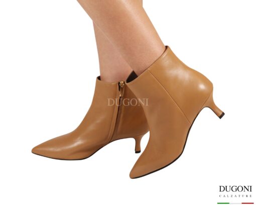 Tronchetto in pelle camel </br> <span>-lavorazione a sacchetto-</span></br>D1952 Scarpe donna