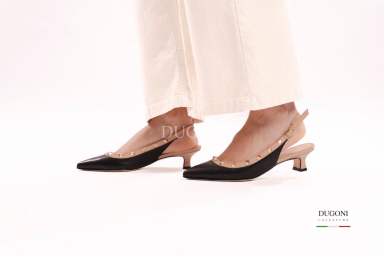 Slingback borchie in pelle nera <br/>D2000 Ballerine _ Slingback basse